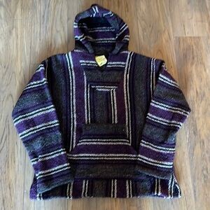 Mexican hoodie with kangaroo pocket and hood